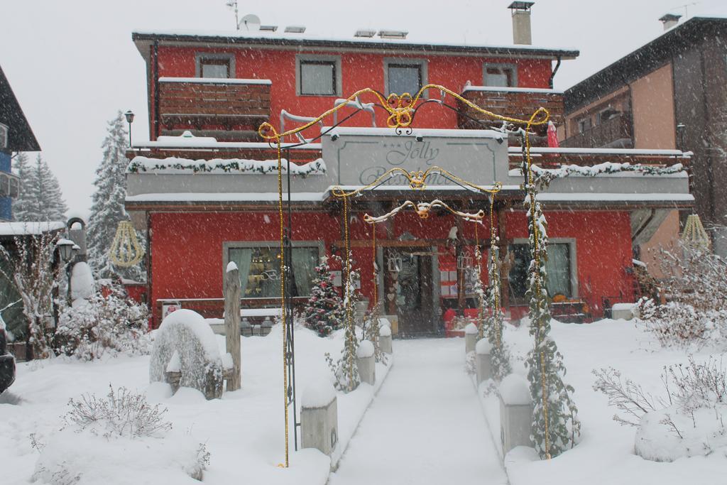 焦利住宅酒店 博尔米奥 外观 照片